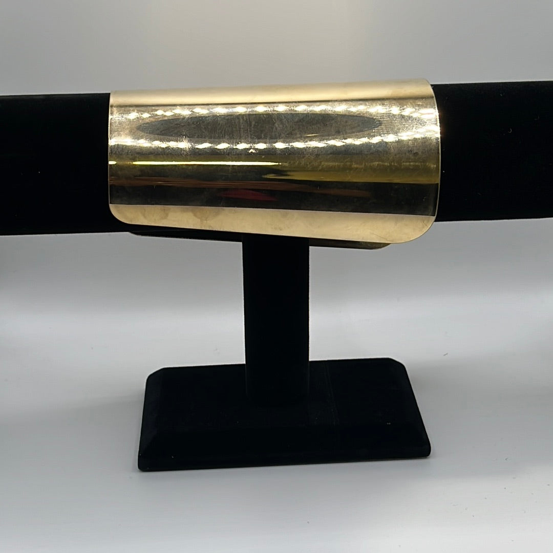 Goldenes Armband